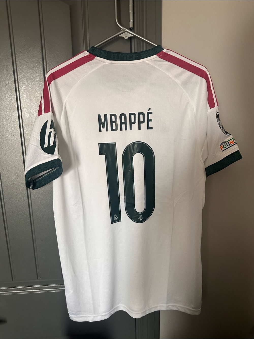 Real Madrid Kylian Mbappe 26/27 Jersey - Picture 6 of 6